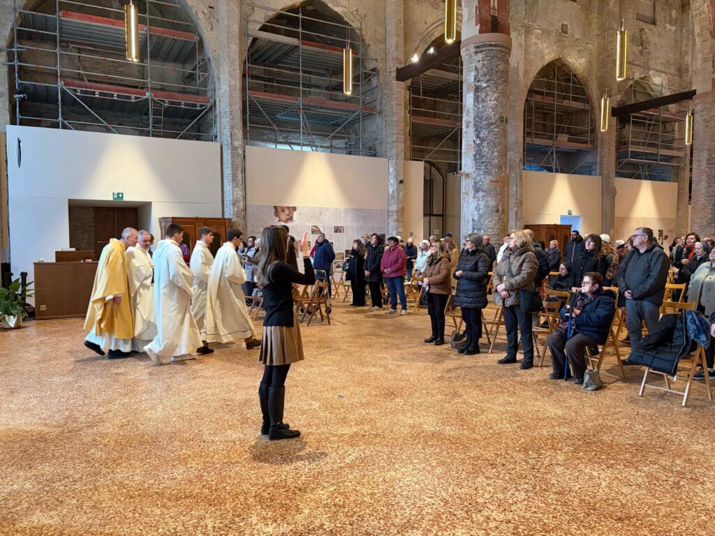 foto articolo Santa Messa con la lingua dei segni (LIS)