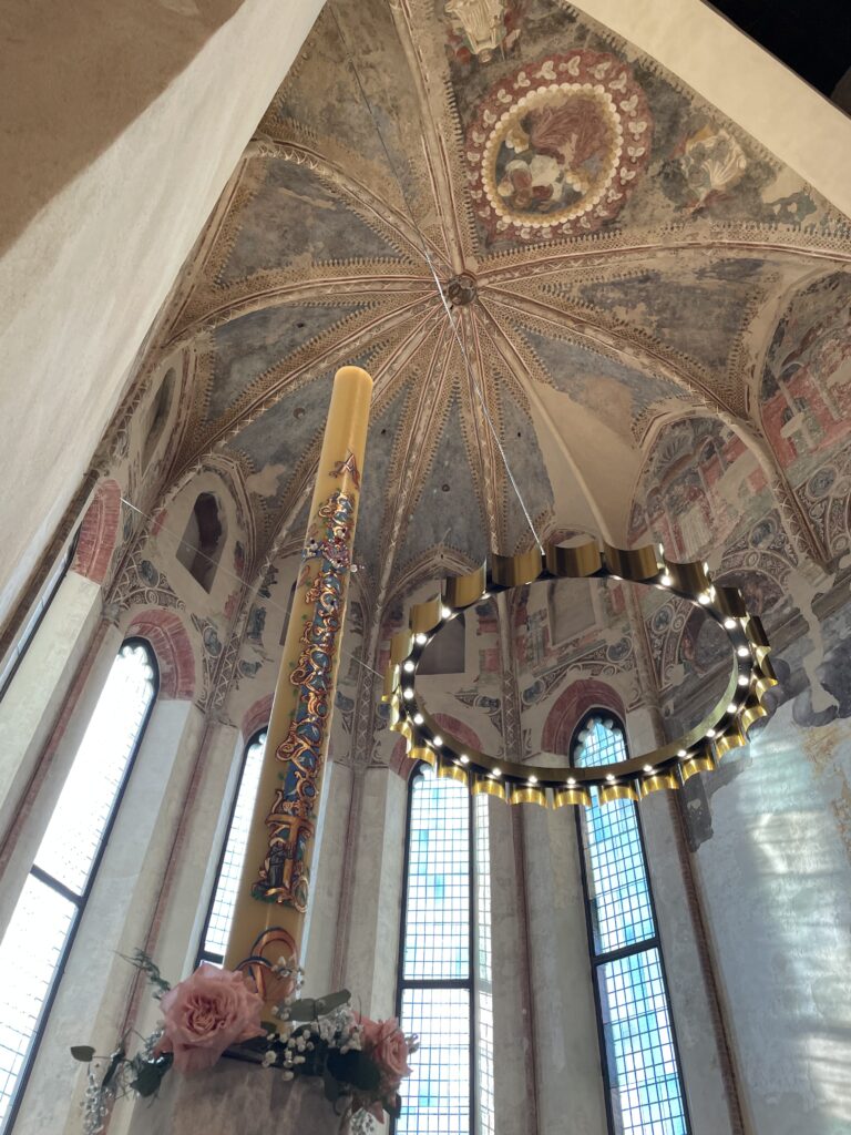 foto articolo Io sono la tua Pasqua: luce dal Sepolcro